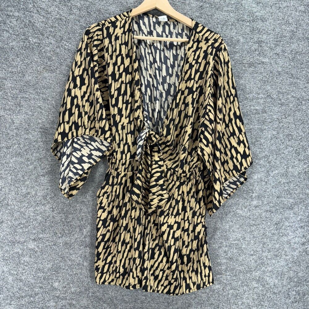 Flawless Blouse Women M Medium Brown Geometric 3/4 Sleeve V-Neck Tie Up Casual